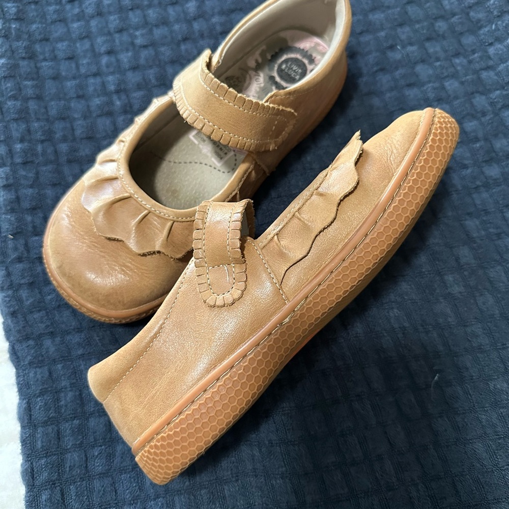 Livie & Luca Tan Kids Slippers